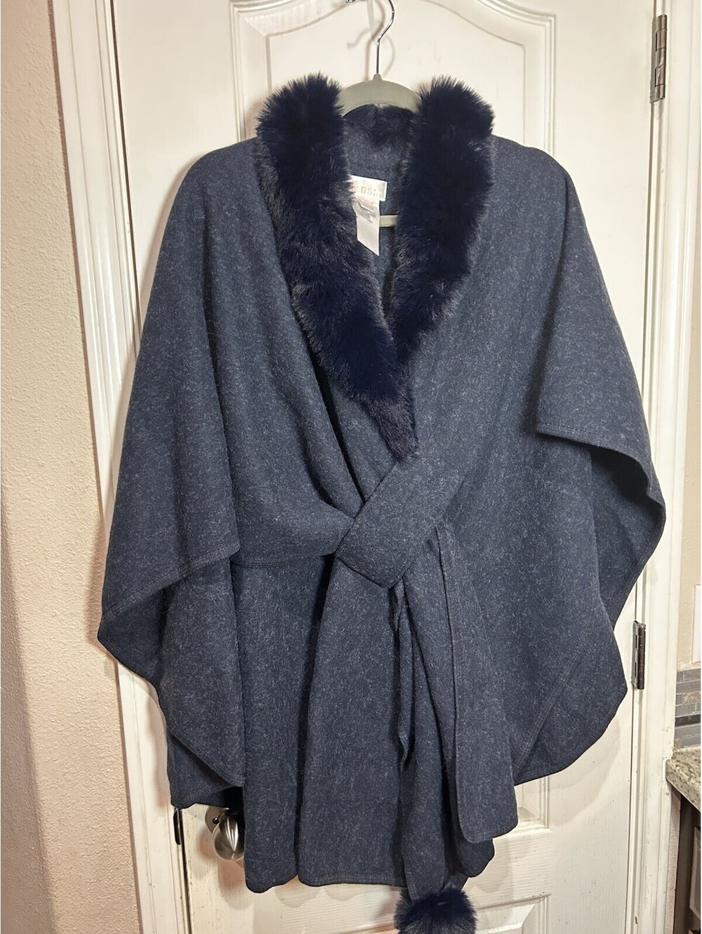 Belle Susan Graver Faux Fur Collar Belted Cape Poncho Wrap Shawl One Size Winter